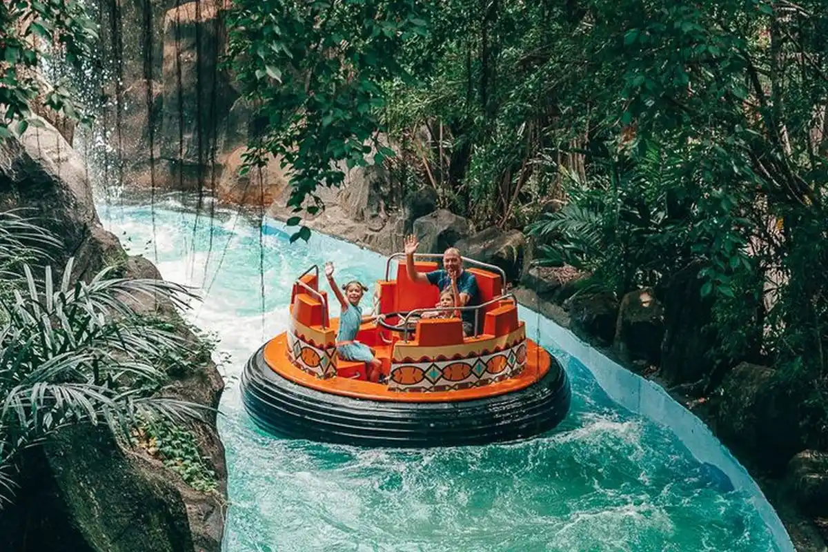 صن واي لاجون للترفيه خلال السياحة في ماليزيا