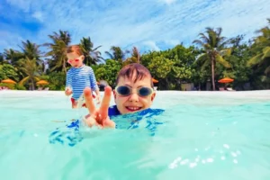 السياحة في المالديف: 5 أماكن سياحية لقضاء أجمل عطلة استوائية 8 أنشطة الأطفال داخل المنتجعات - أماكن سياحية في المالديف