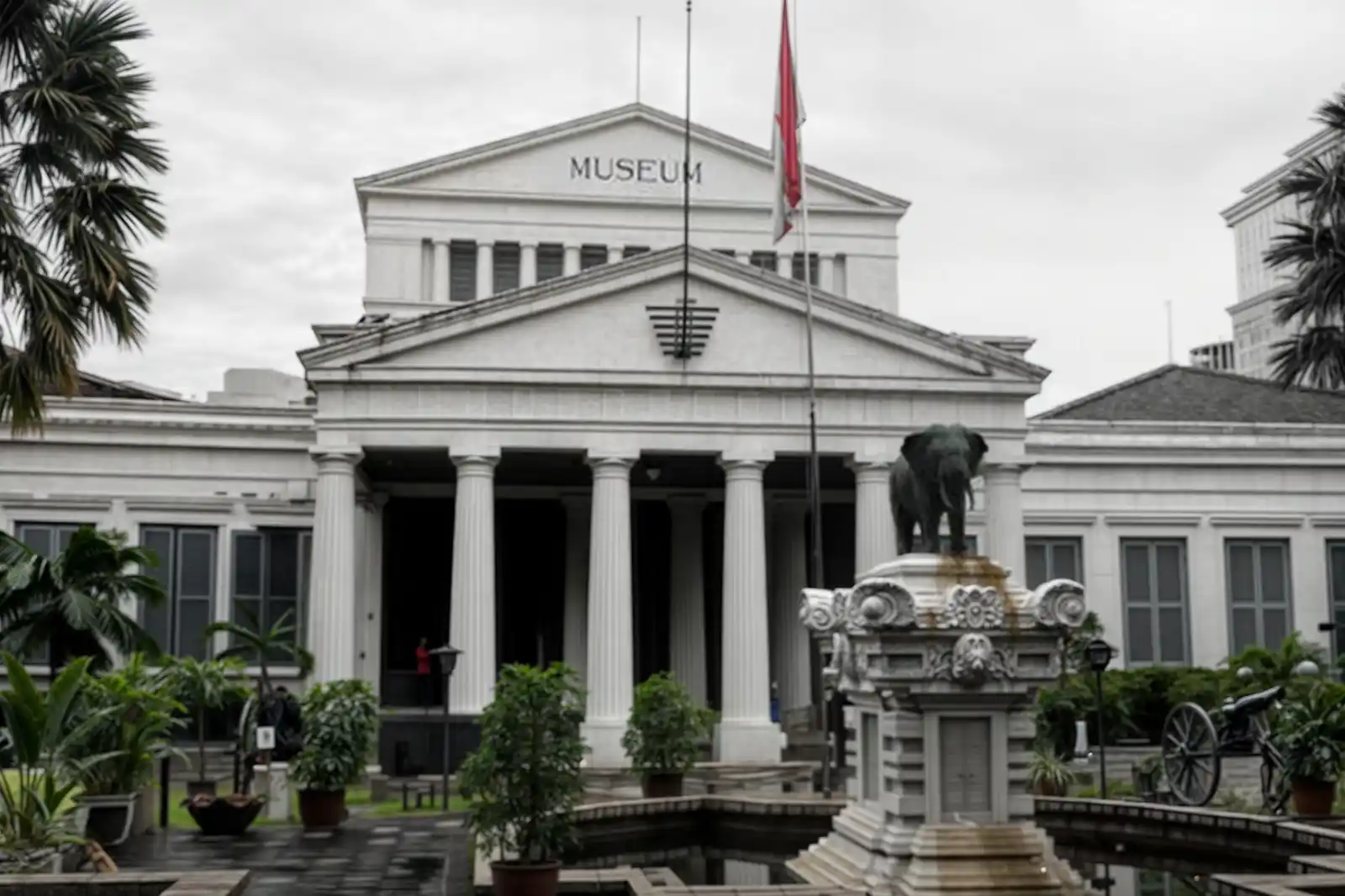 المتحف الوطني - من أهم معالم سياحية في جاكرتا