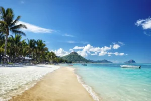 السياحة في موريشيوس: معالم سياحية لا تُنسى في جزر موريشيوس 4 شاطئ بيريبير - أجمل أماكن السياحة في موريشيوس