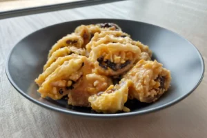 السياحة في موريشيوس: معالم سياحية لا تُنسى في جزر موريشيوس 14 الهاكين - أكلات جزر موريشيوس اللذيذة