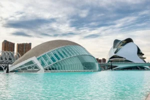 متحف الفنون والعلوم - أماكن سياحية ترفيهية 