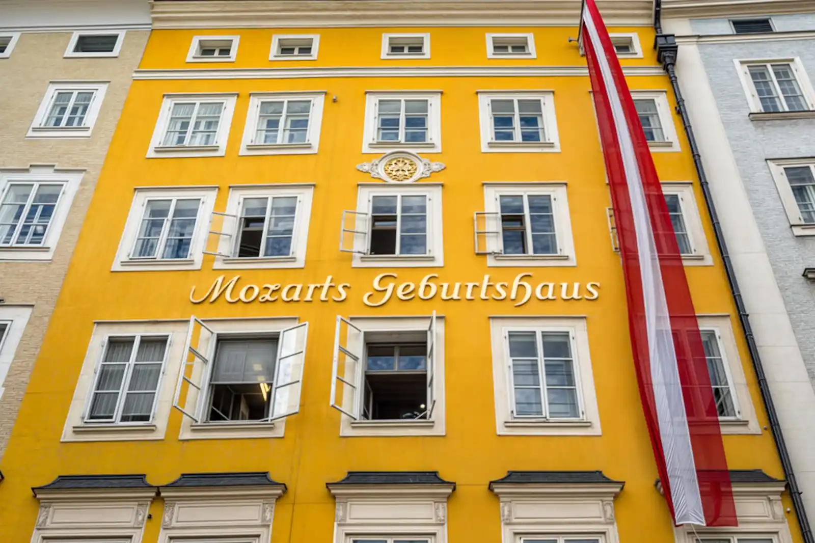 منزل ومتحف موزارت - أشهر أماكن السياحة في النمسا