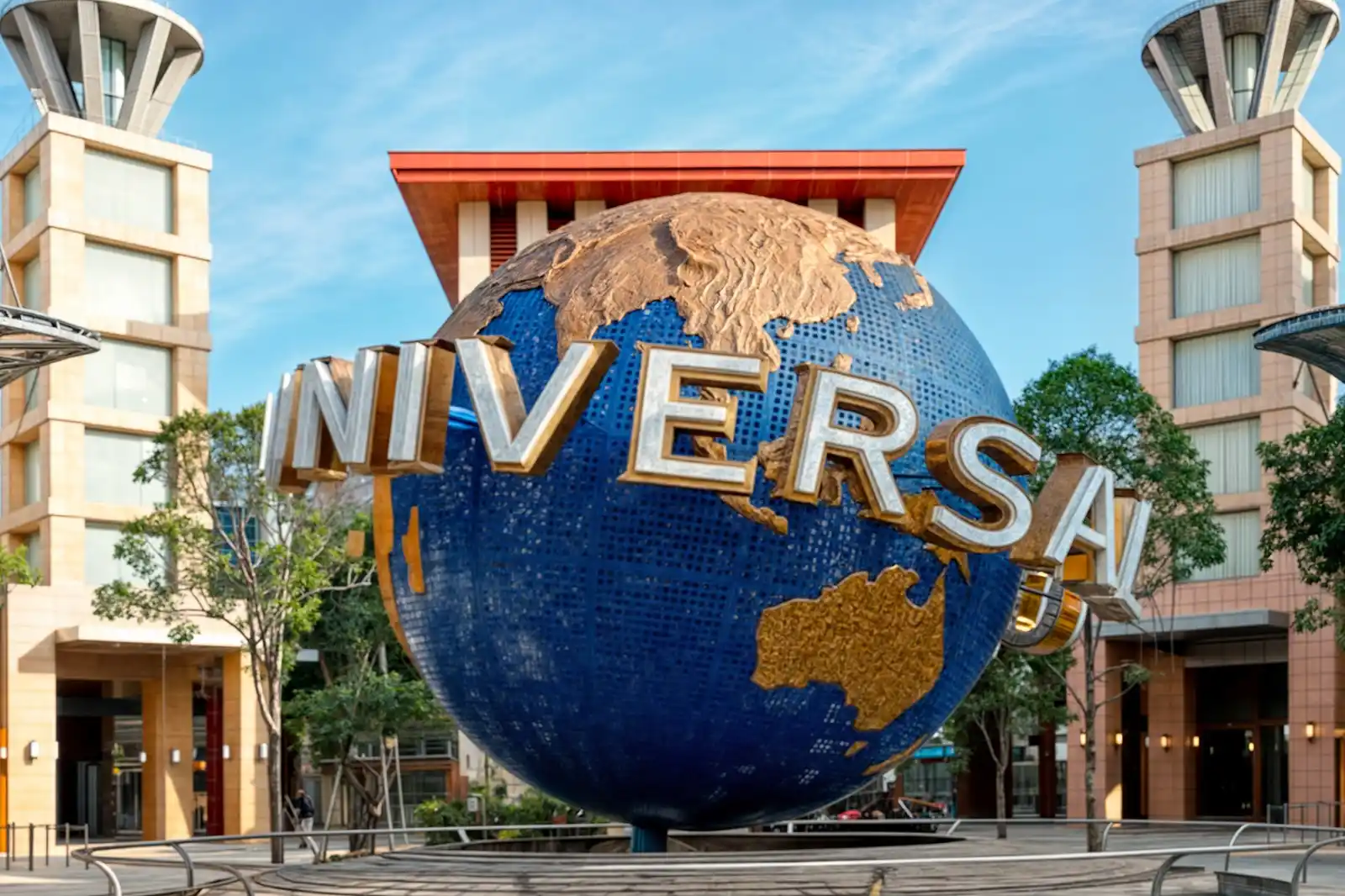 Singapore theme park adventure