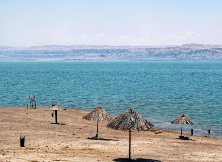 عرض سياحي في الاردن