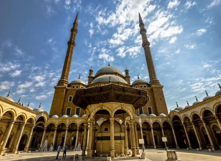 قلعة صلاح الدين & مسجد محمد علي - السياحة في مصر عن قرب
