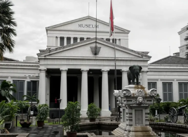 المتحف الوطني - من أهم معالم سياحية في جاكرتا